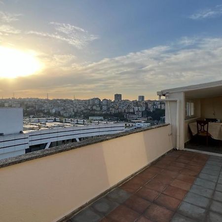 Appartement 200 m2 muhteşem çatı katı, roof à Istambul Extérieur photo