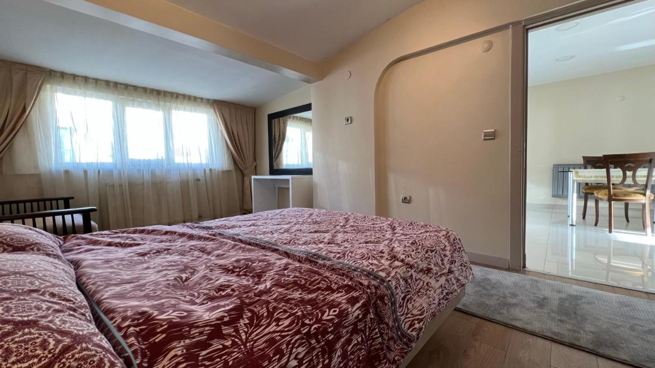 Appartement 200 m2 muhteşem çatı katı, roof à Istambul Extérieur photo