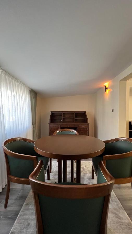 Appartement 200 m2 muhteşem çatı katı, roof à Istambul Extérieur photo