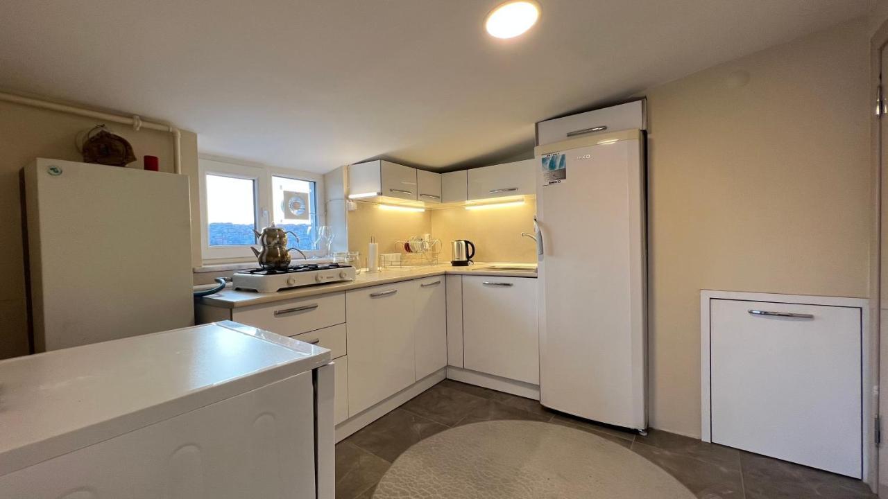 Appartement 200 m2 muhteşem çatı katı, roof à Istambul Extérieur photo